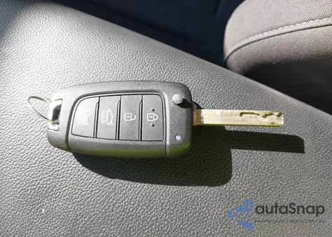 2024 Hyundai Elantra Se from USA, damaged, VIN KMHLL4DG3RU829911